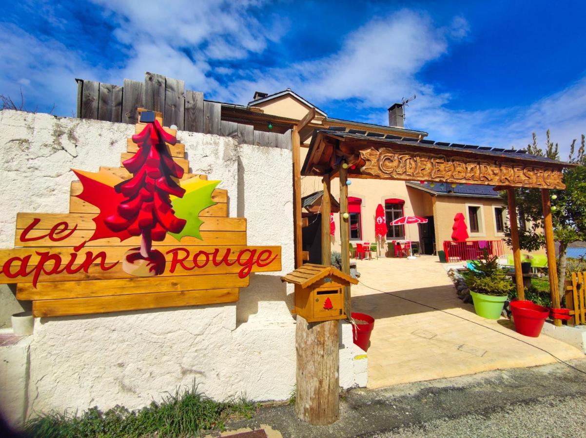 Le Sapin Rouge - Restaurant - Bar - Chambres D'Hotes Artigues  Exterior photo